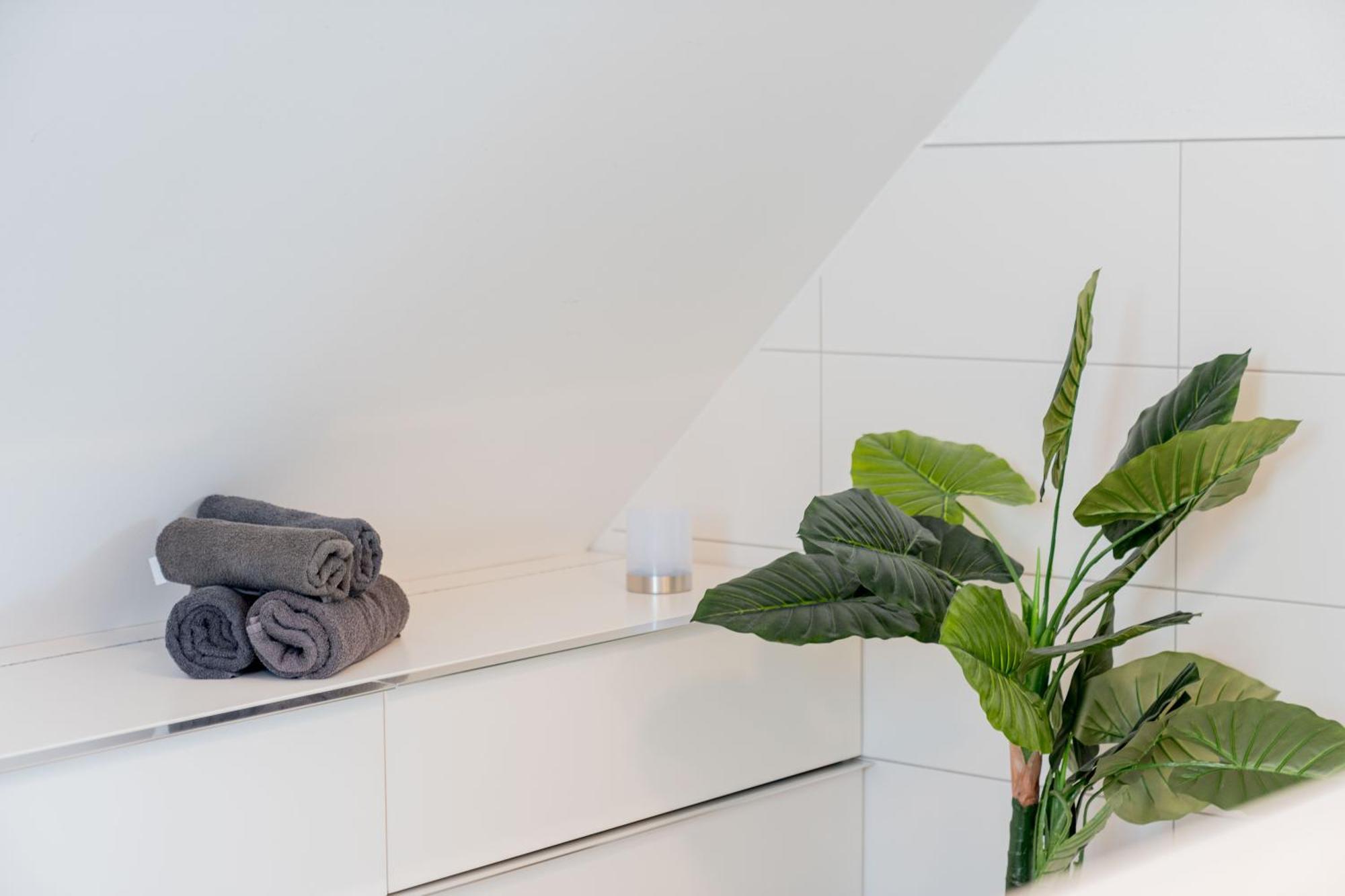 Seeview Maisonette In Direkter Seenaehe Фридрихсхафен Экстерьер фото